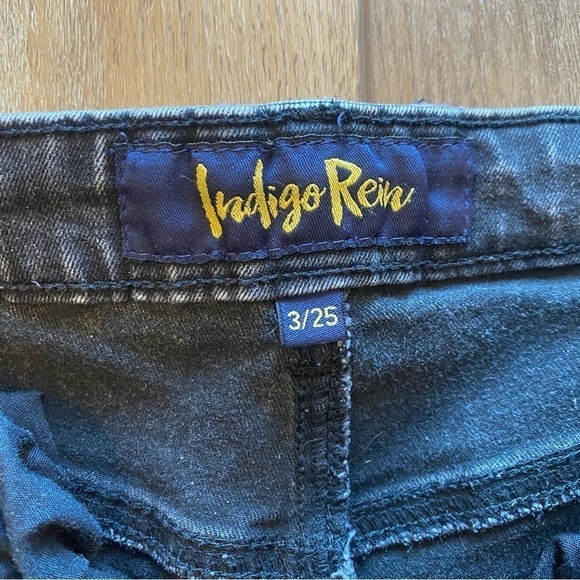 Black Stone washed jeans - Picture 4 of 9